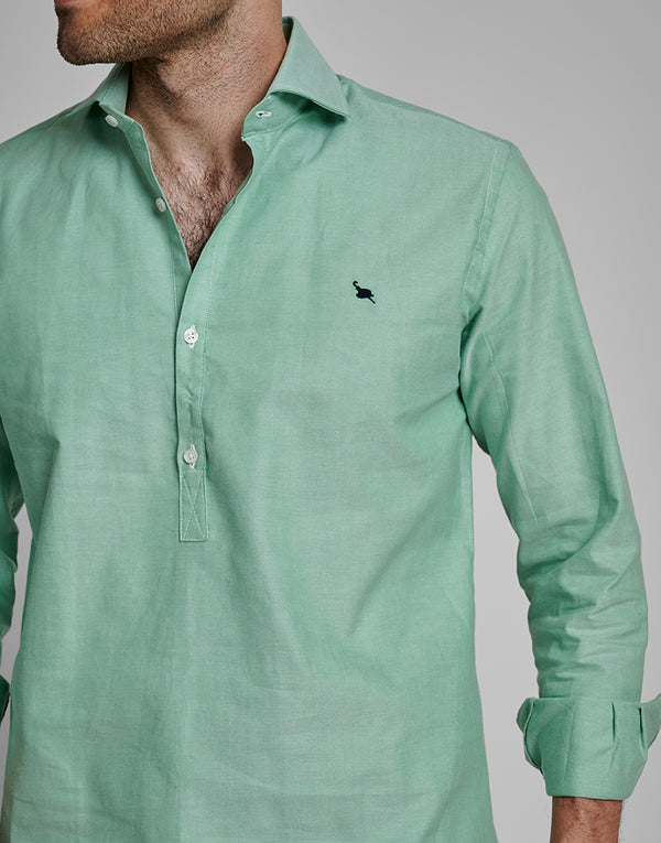 Camisa polera verde lisa oxford