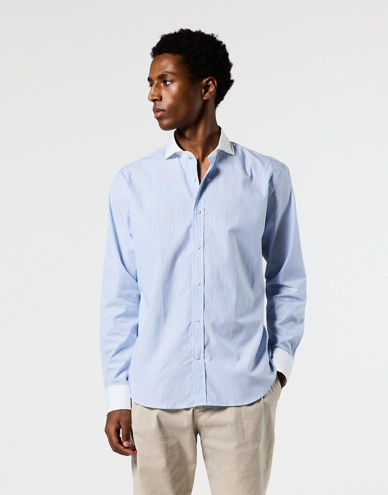 Camisa rayas  azul cuello blanco