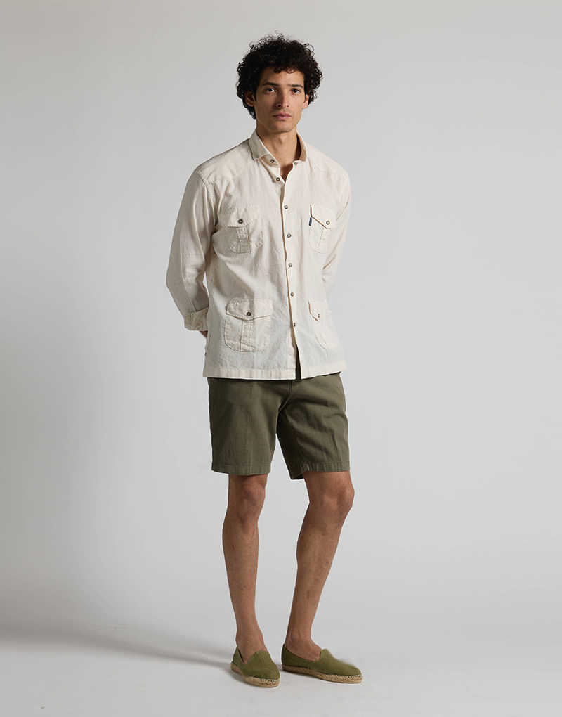 Camisa casual 4 bolsillos beige