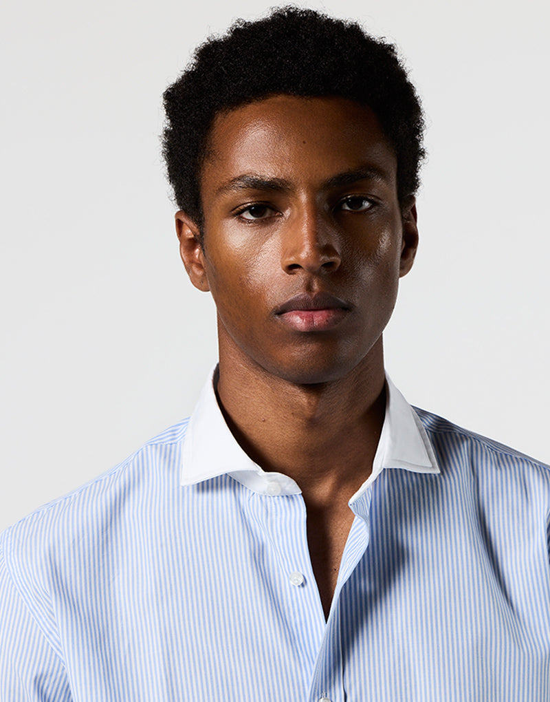 Camisa rayas  azul cuello blanco