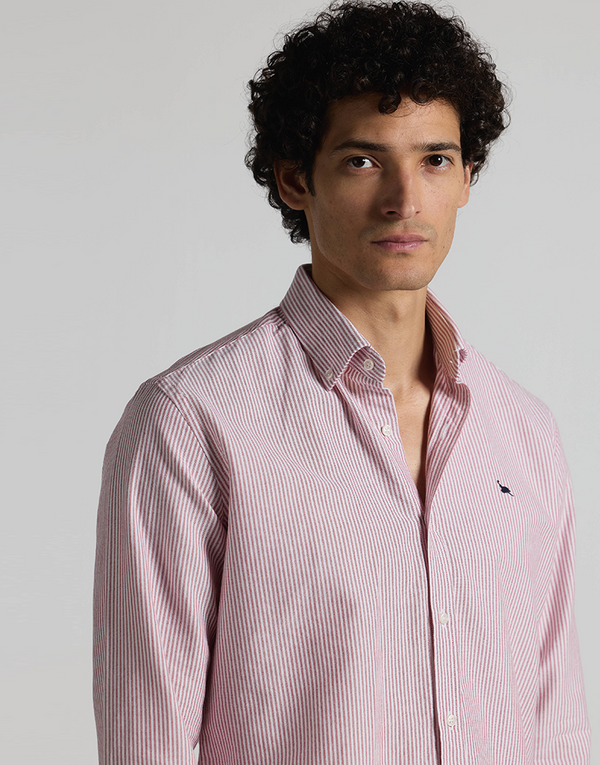 Camisa oxford rayas burdeos button down