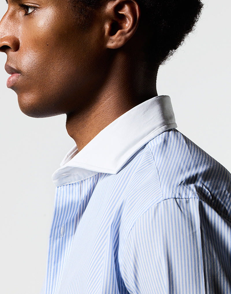 Camisa rayas  azul cuello blanco