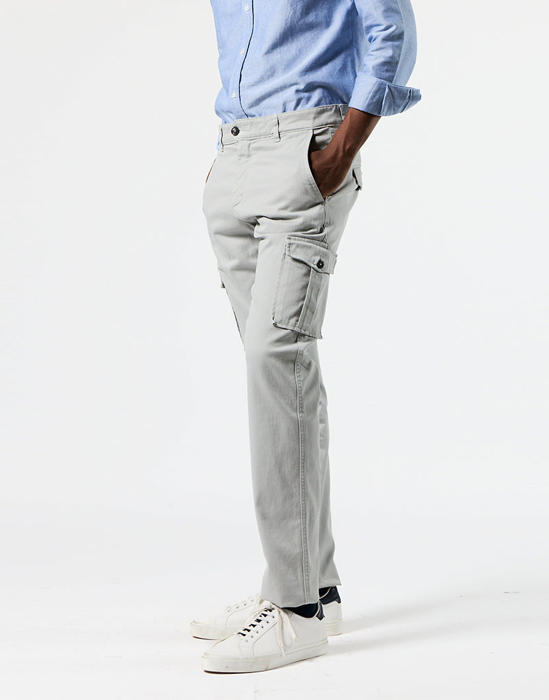 Pantalón new cargo gris
