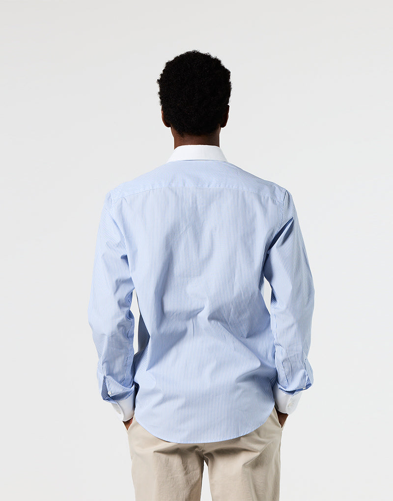 Camisa rayas  azul cuello blanco