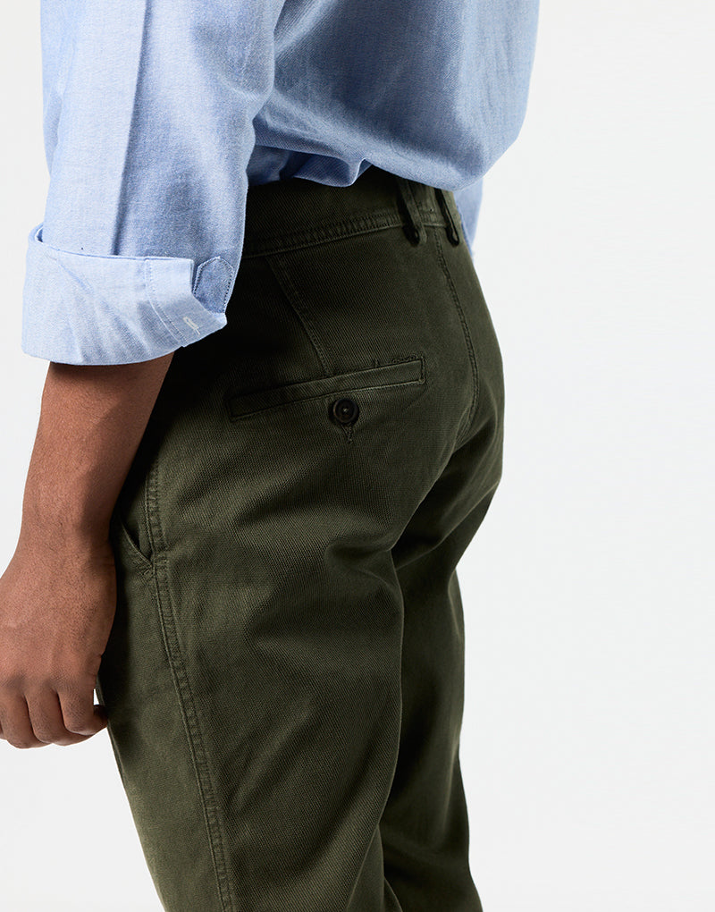 Pantalón sport estructura una pinza verde
