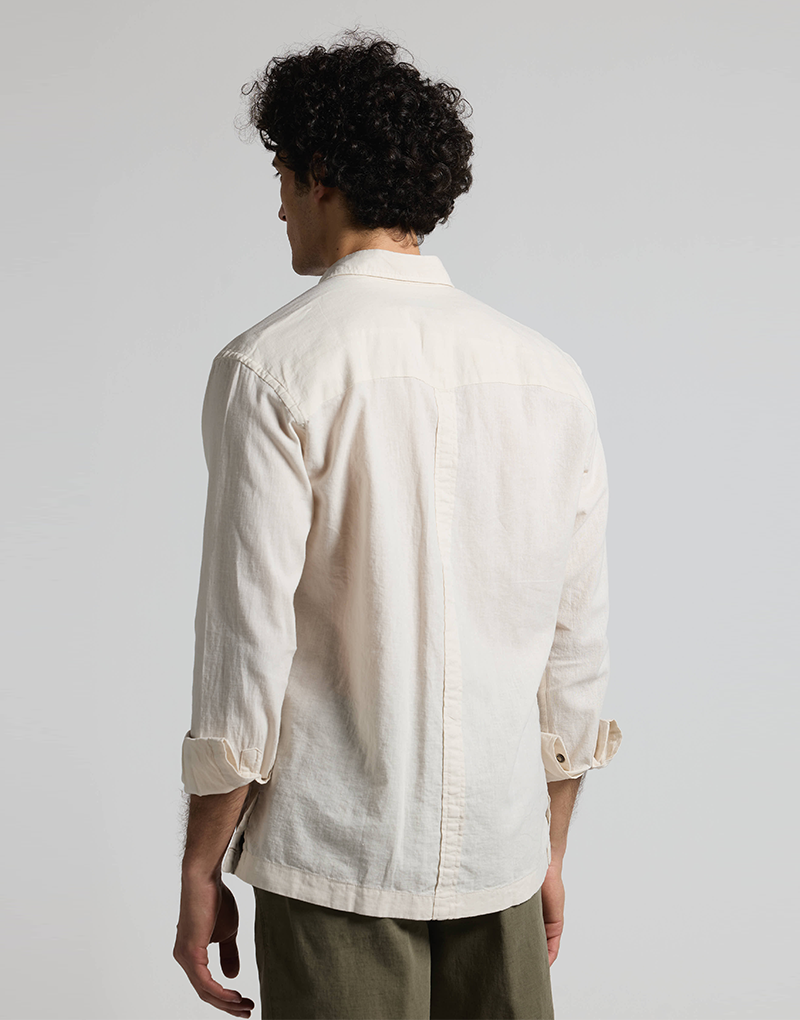 Camisa casual 4 bolsillos beige