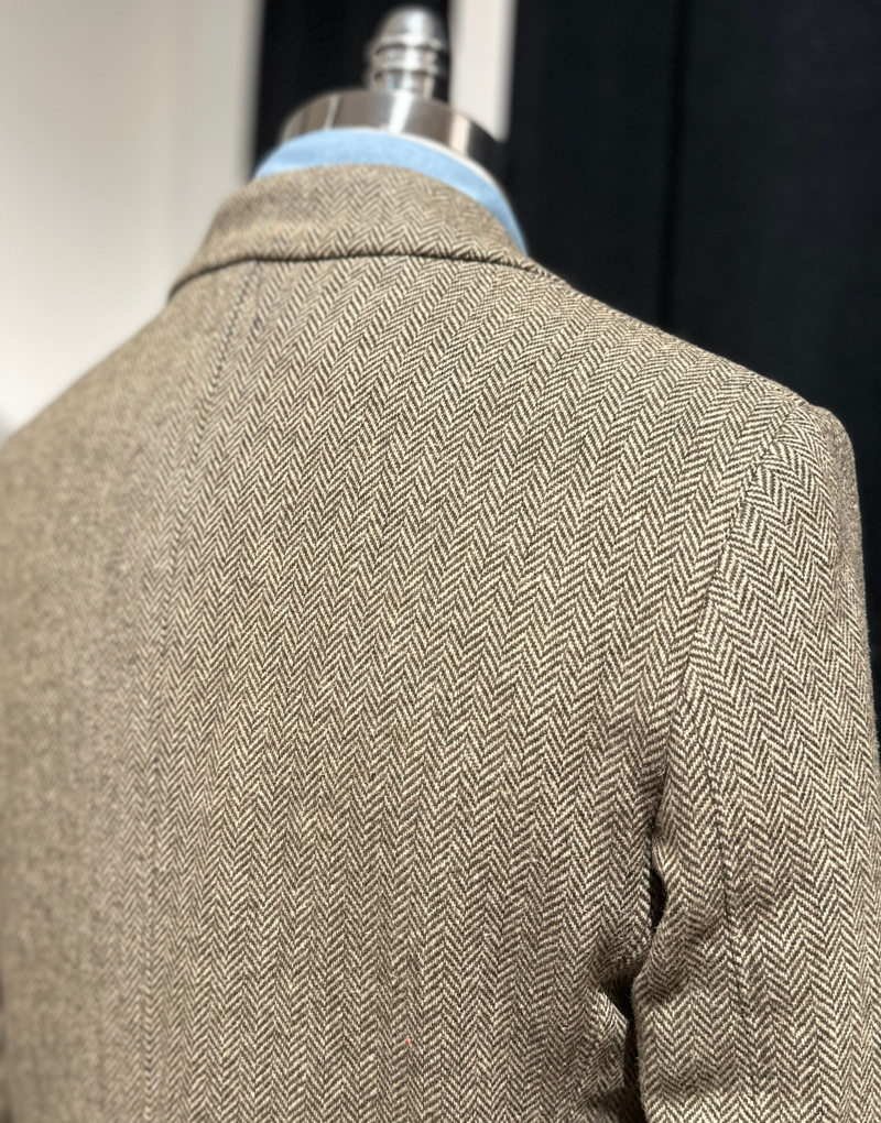 Abrigo corto espigas Tostado