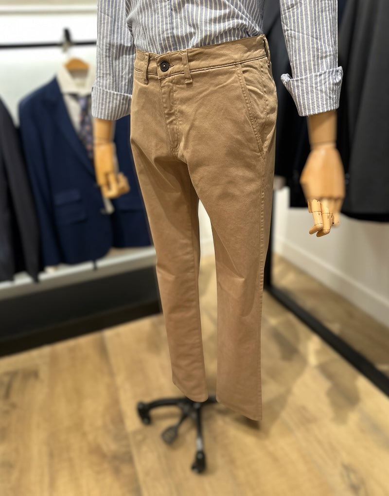 Pantalón sport Quintana tostado