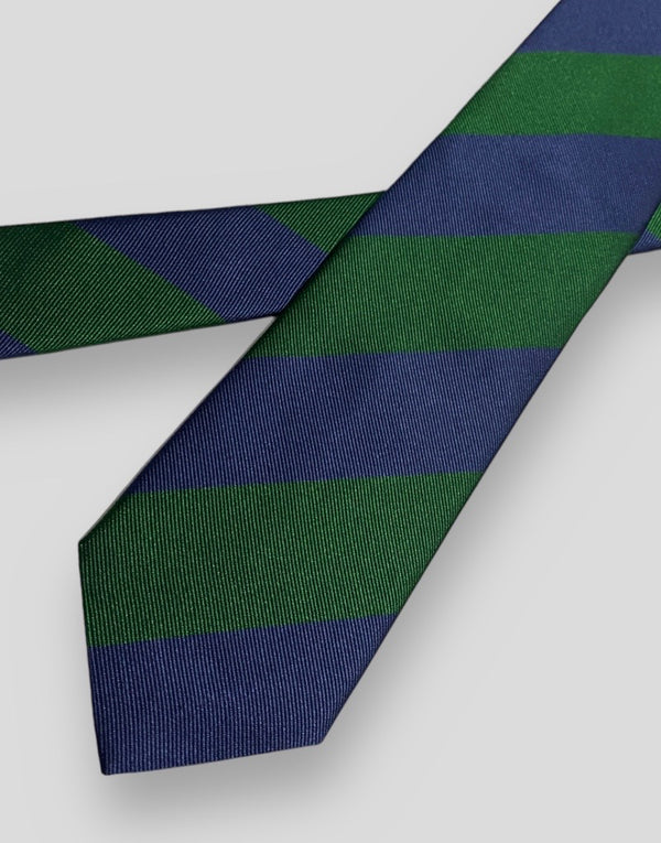 Corbata seda jacquard  rayas verde y azul