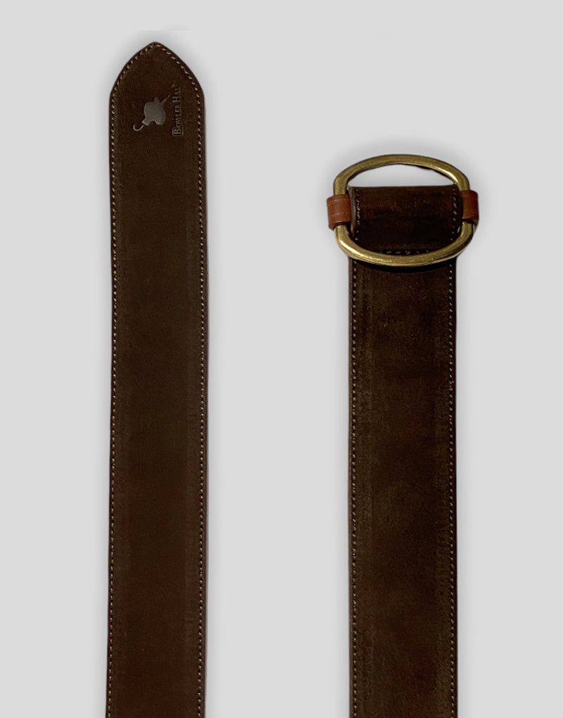 Cinturón serraje marrón hebilla pasada